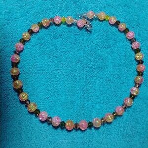 Pink yellow green cracked glass beaded wire necklace handmade